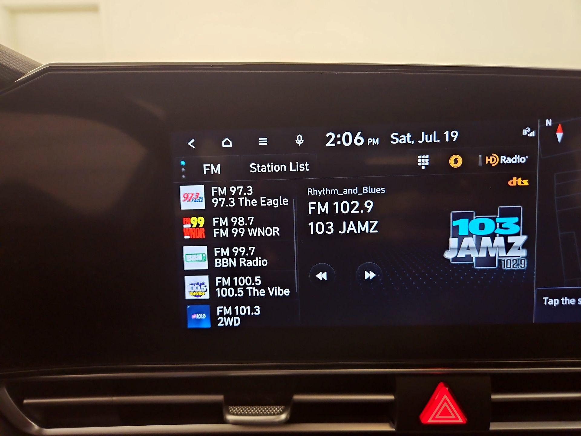 Thumbnail: 2023 Hyundai Elantra - 16