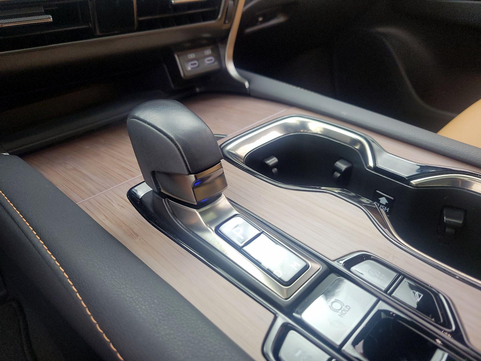 Thumbnail: 2024 Lexus RX - 16