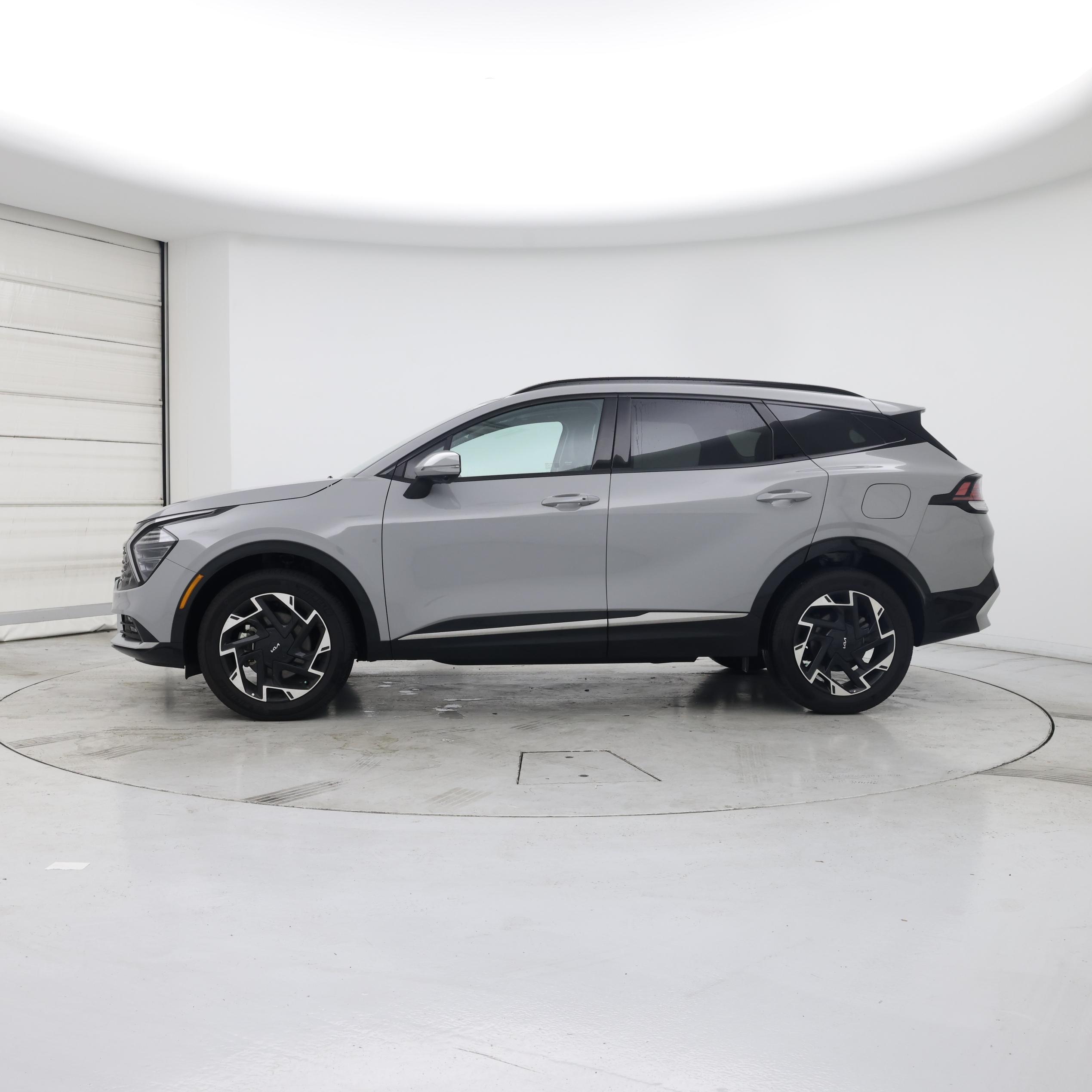 Thumbnail: 2025 Kia Sportage - 3
