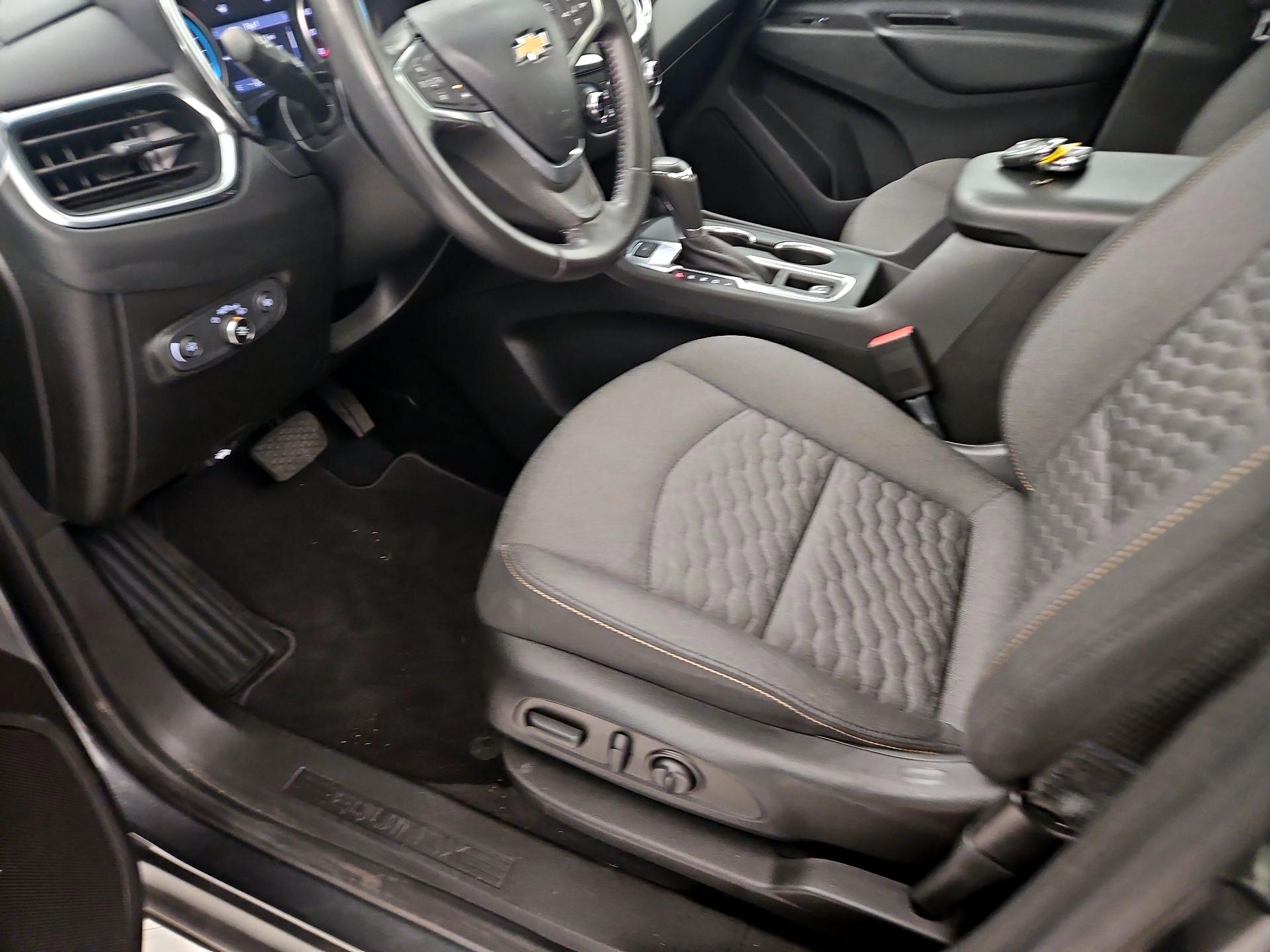 Thumbnail: 2021 Chevrolet Equinox - 11