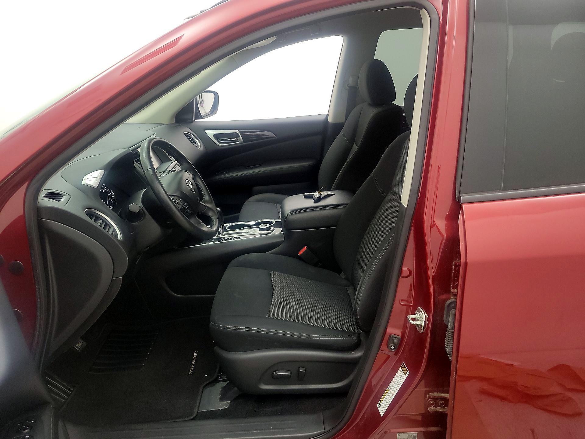 Thumbnail: 2019 Nissan Pathfinder - 11