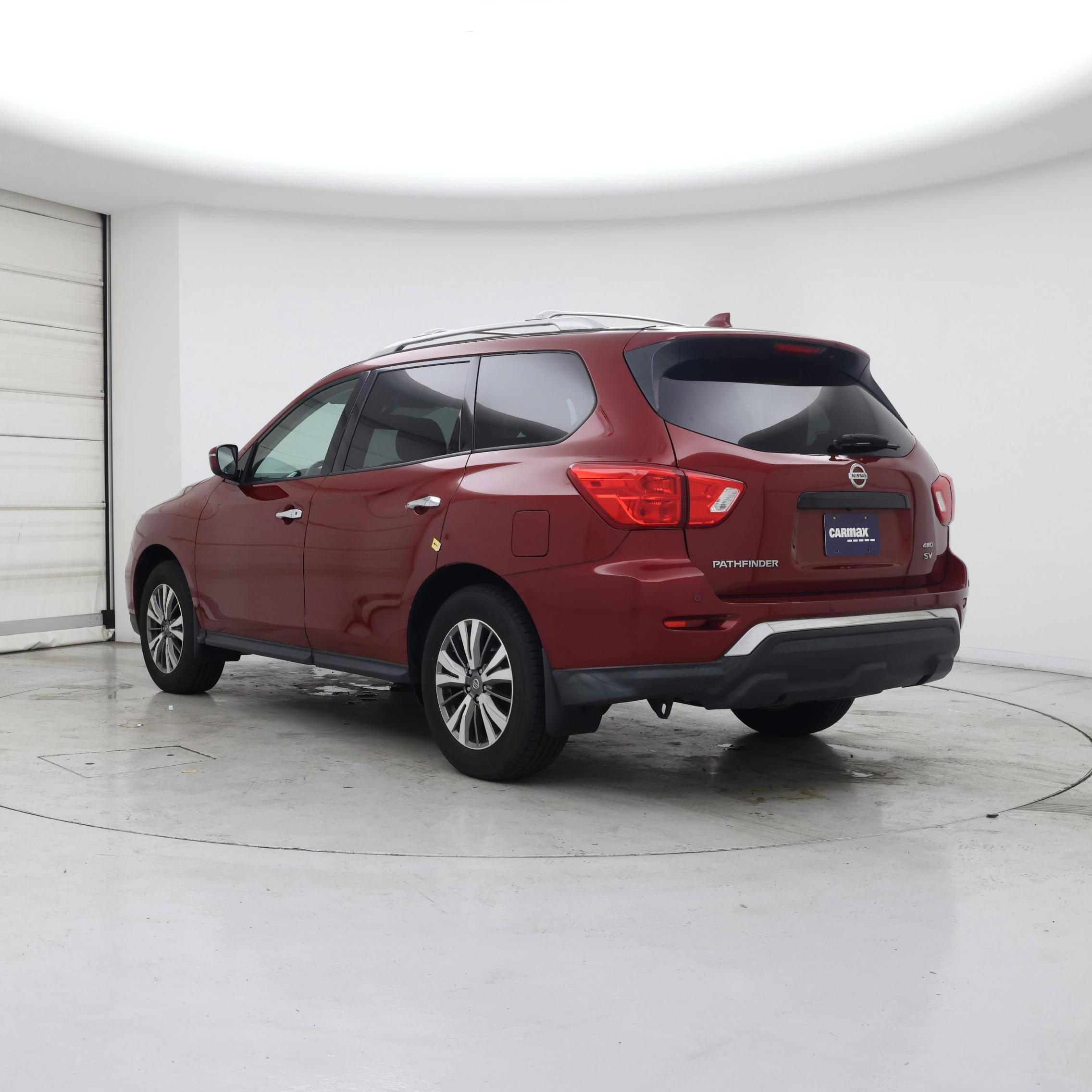 Thumbnail: 2019 Nissan Pathfinder - 2