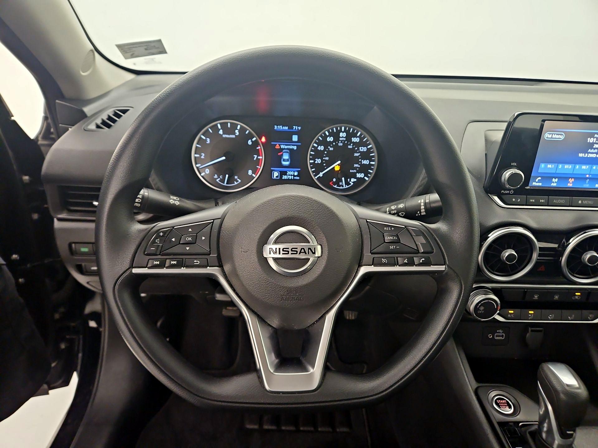 Thumbnail: 2023 Nissan Sentra - 10