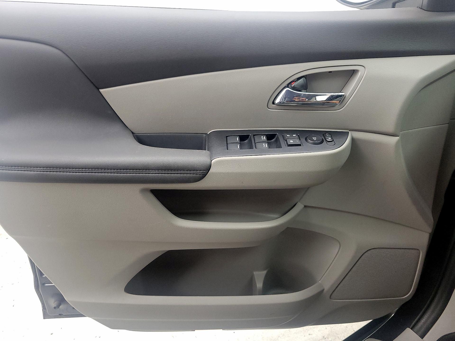 Thumbnail: 2016 Honda Odyssey - 12