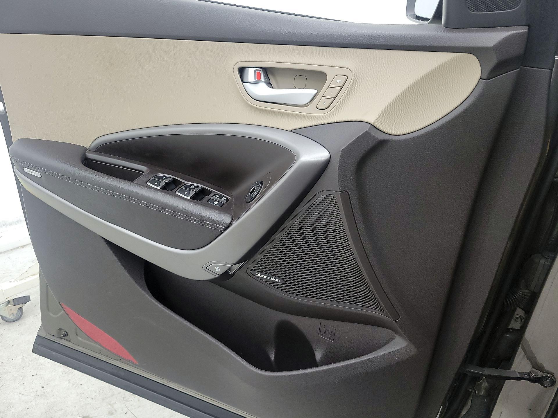 Thumbnail: 2014 Hyundai Santa Fe - 12