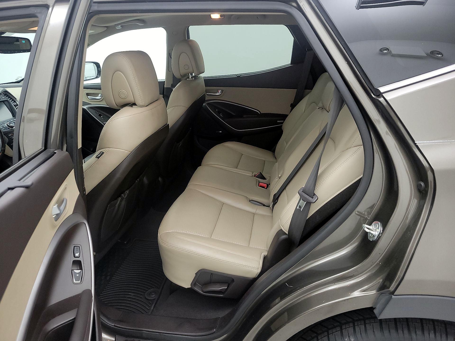 Thumbnail: 2014 Hyundai Santa Fe - 20