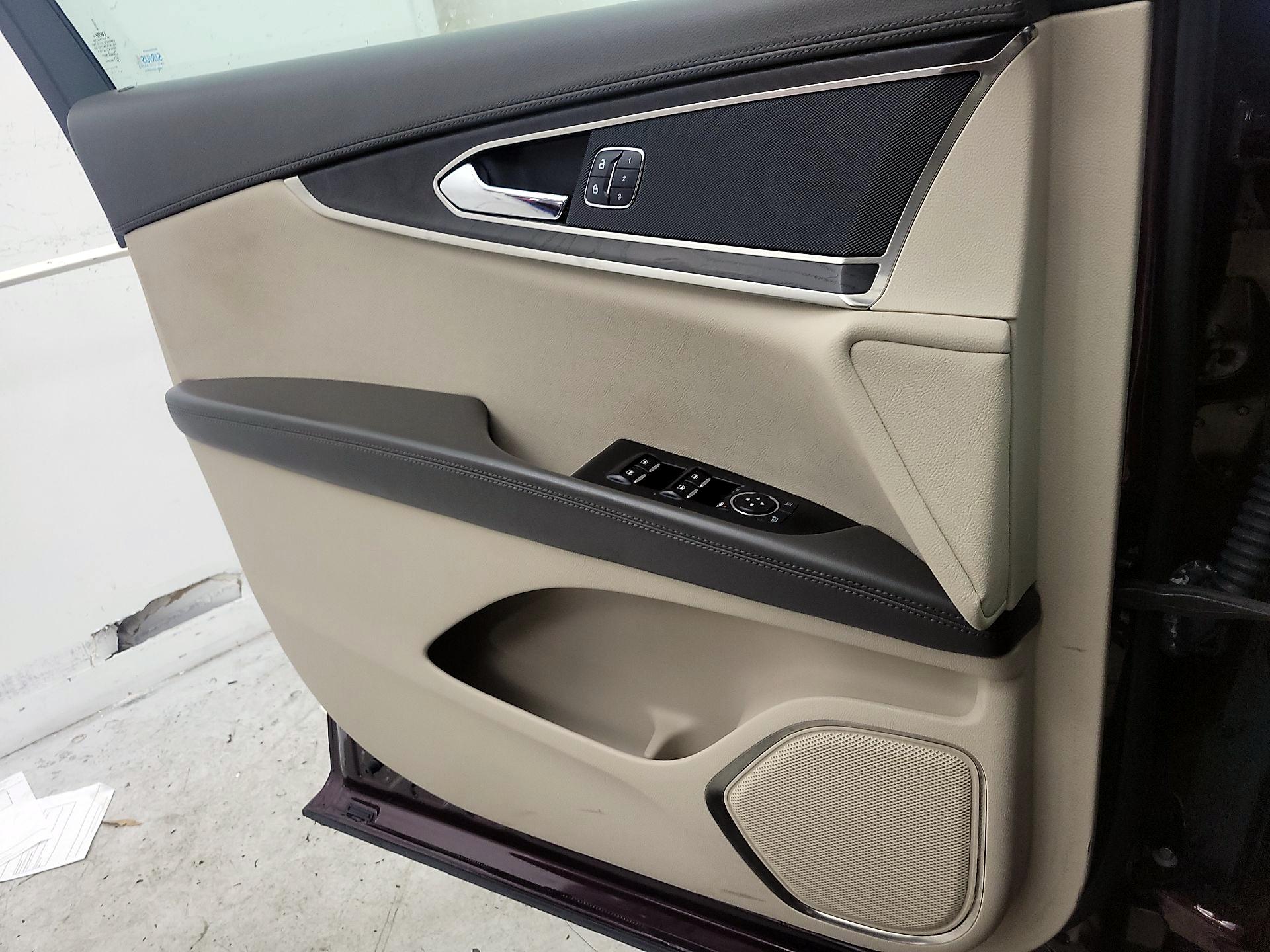 Thumbnail: 2017 Lincoln MKX - 12