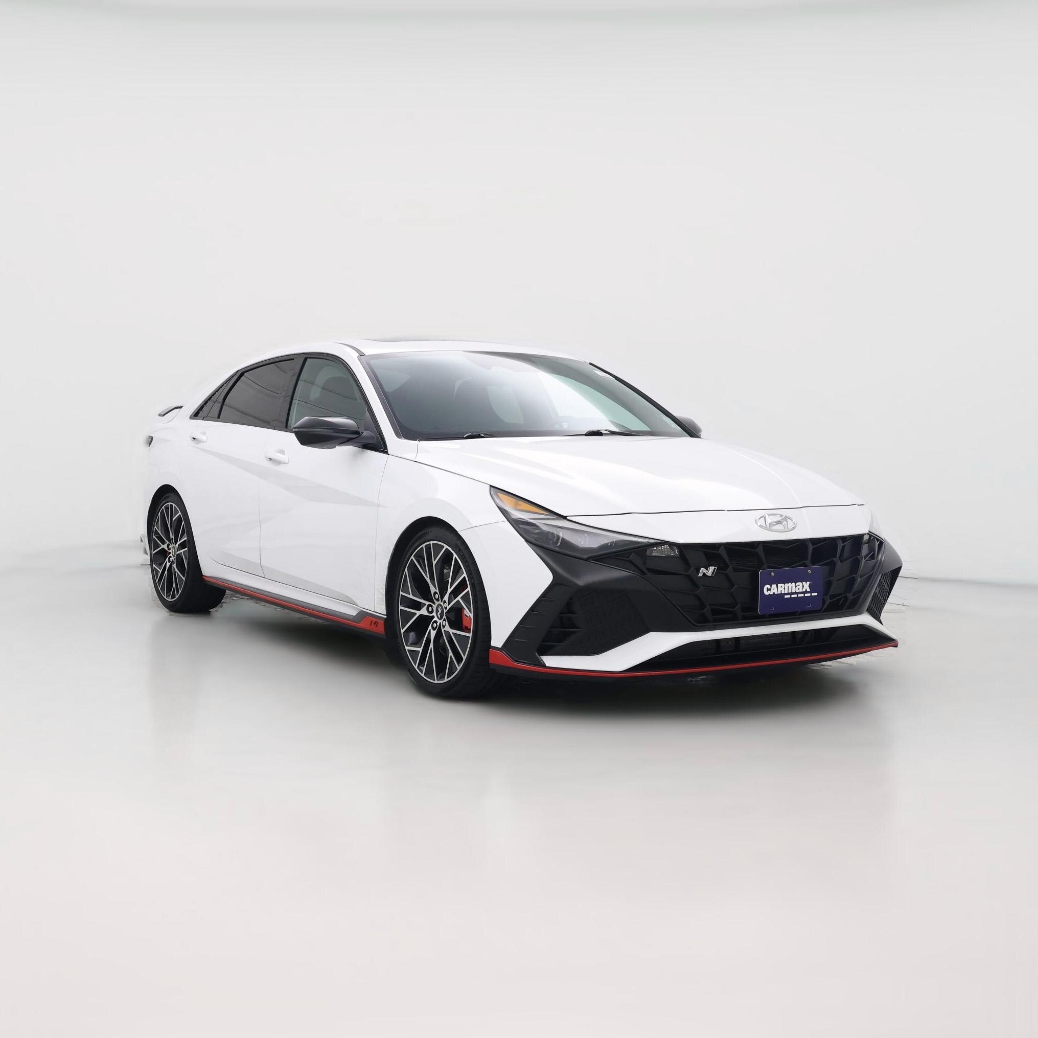 Thumbnail: 2022 Hyundai Elantra - 1