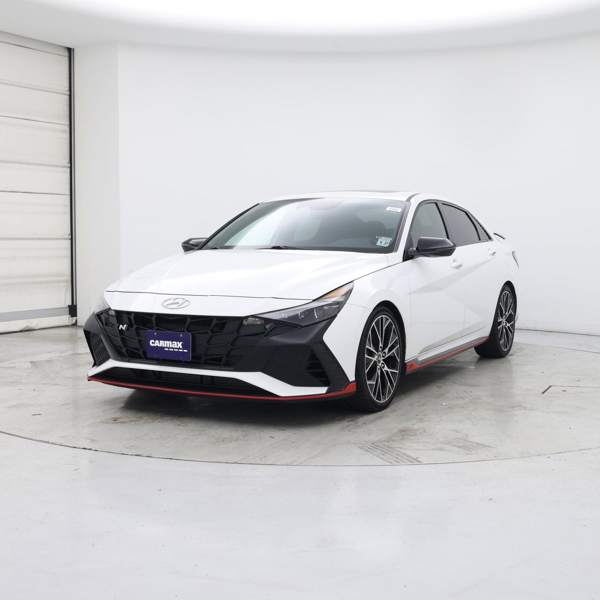 Thumbnail: 2022 Hyundai Elantra - 4