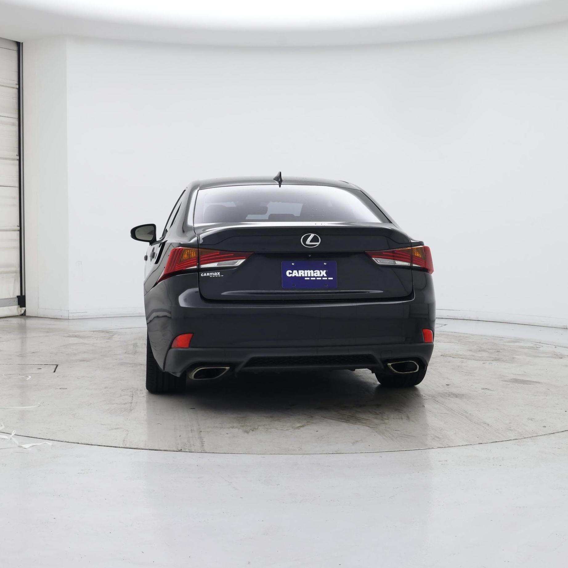 Thumbnail: 2017 Lexus IS - 6