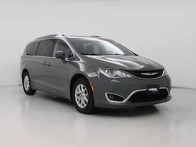 Gray 2020 Chrysler Pacifica Touring L