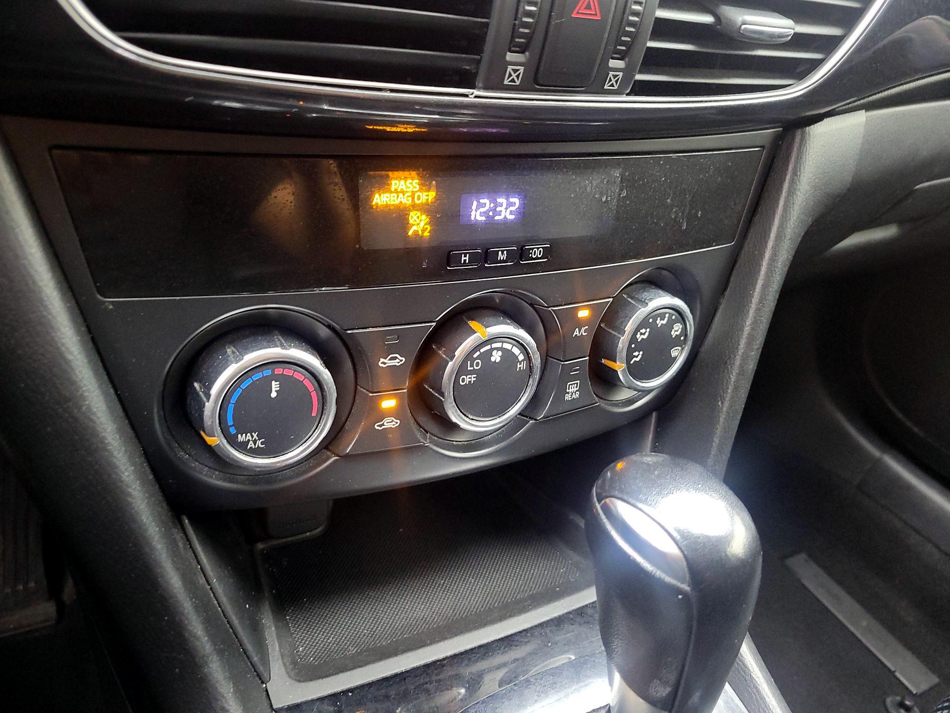 Thumbnail: 2015 Mazda Mazda6 - 16