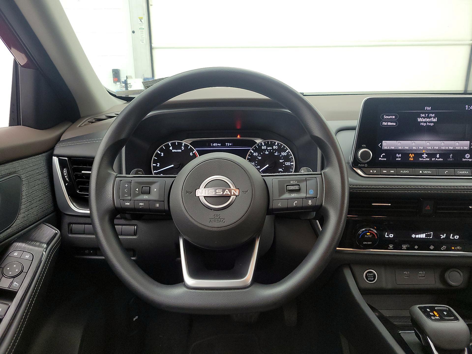 Thumbnail: 2023 Nissan Rogue - 10