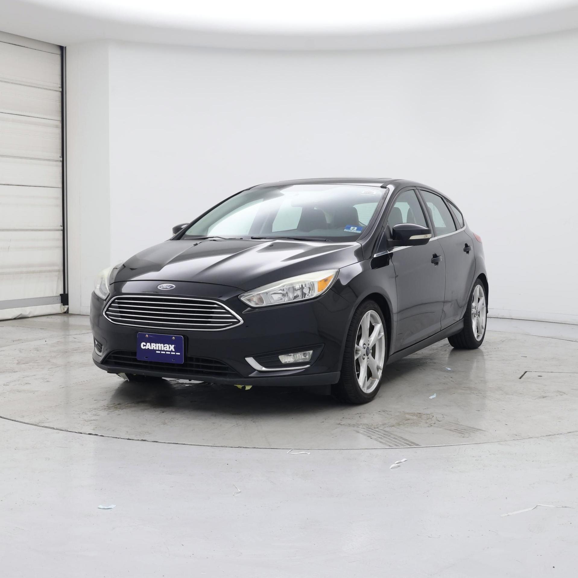 Thumbnail: 2015 Ford Focus - 4
