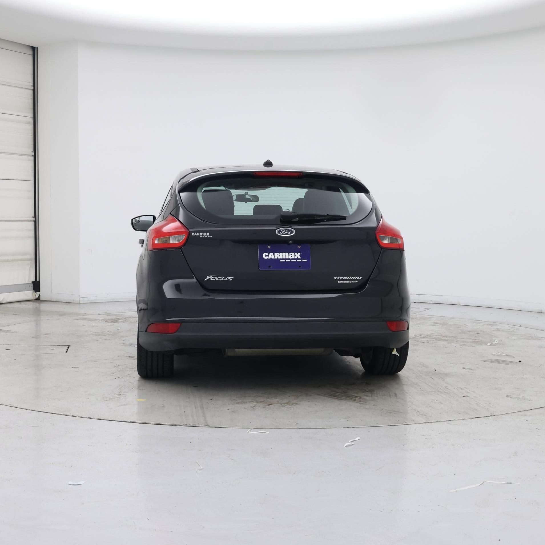 Thumbnail: 2015 Ford Focus - 6