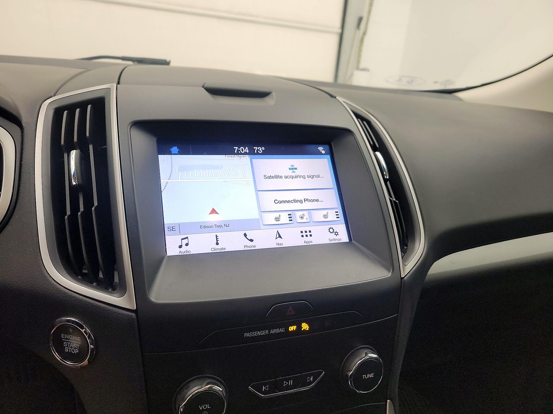 Thumbnail: 2019 Ford Edge - 14