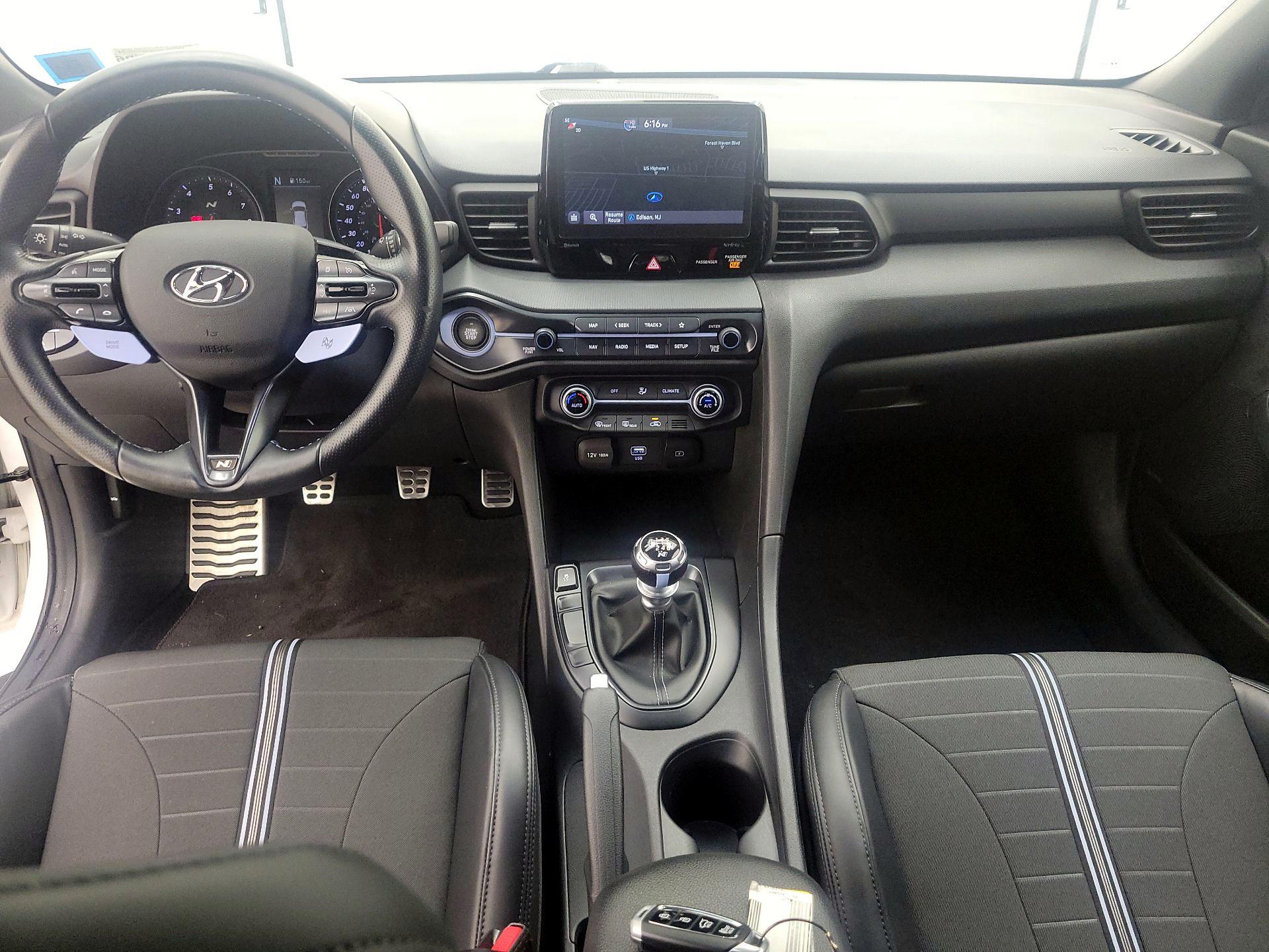 Thumbnail: 2021 Hyundai Veloster - 9