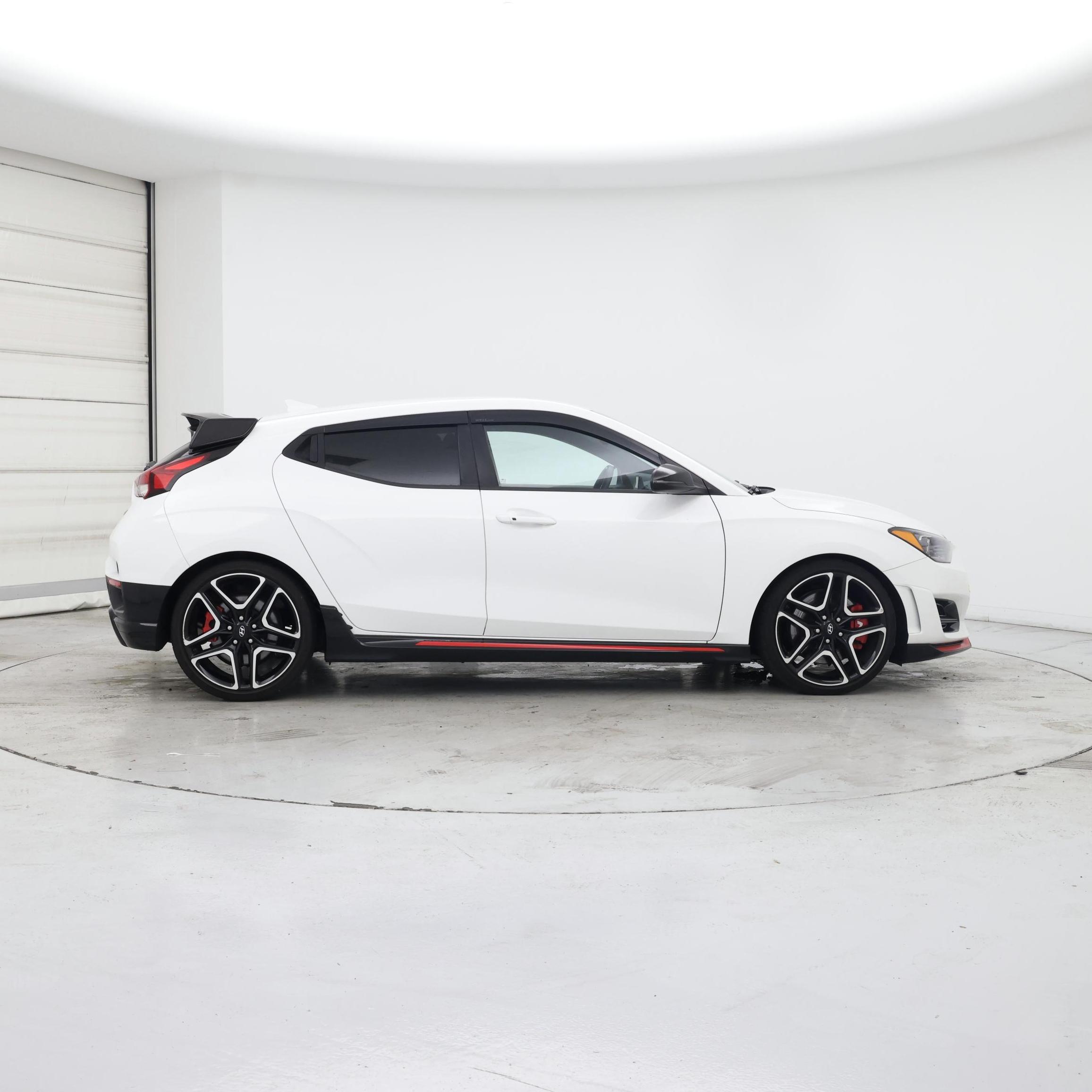 Thumbnail: 2021 Hyundai Veloster - 7