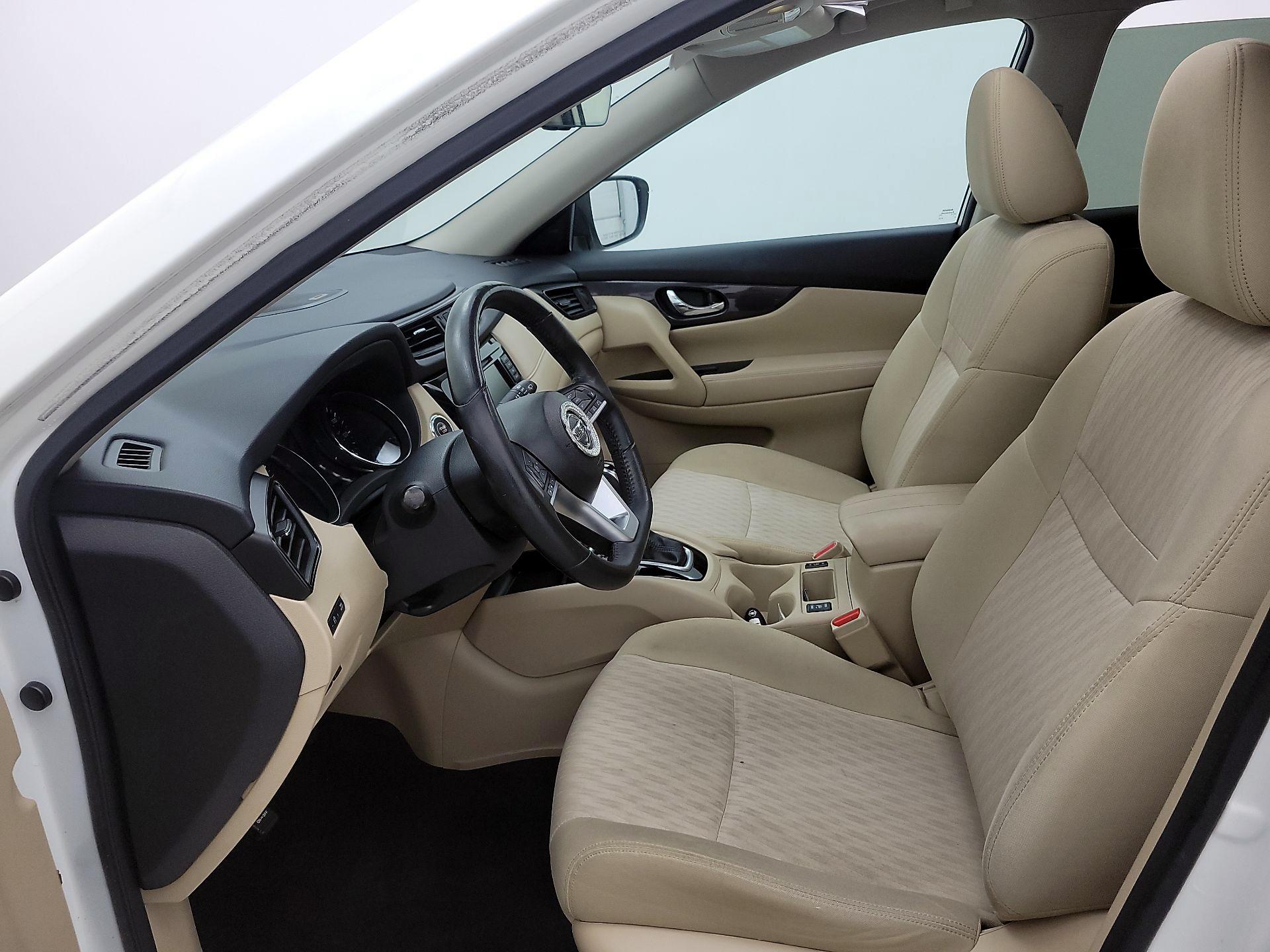 Thumbnail: 2018 Nissan Rogue - 11