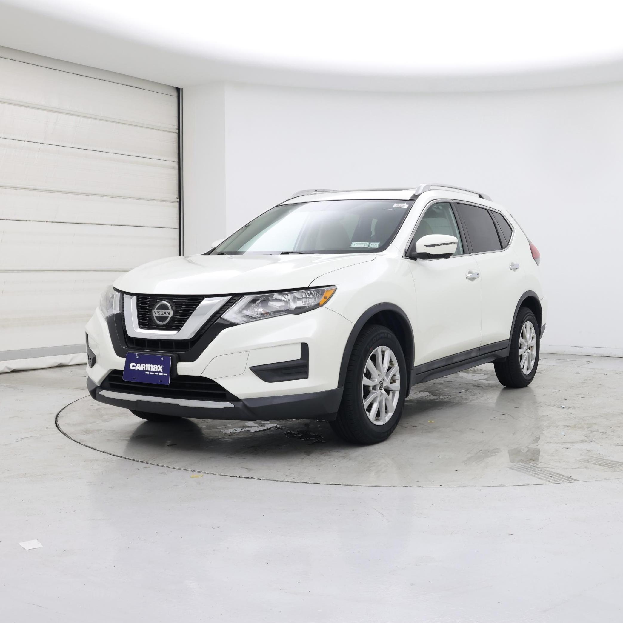 Thumbnail: 2018 Nissan Rogue - 4