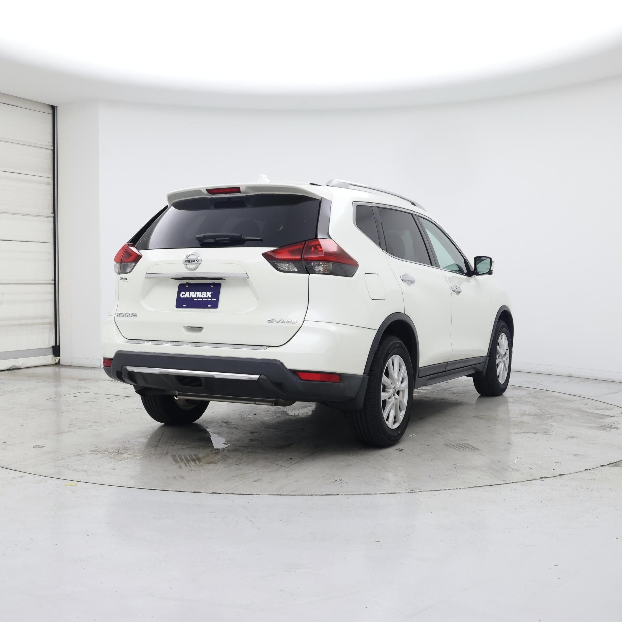 Thumbnail: 2018 Nissan Rogue - 8