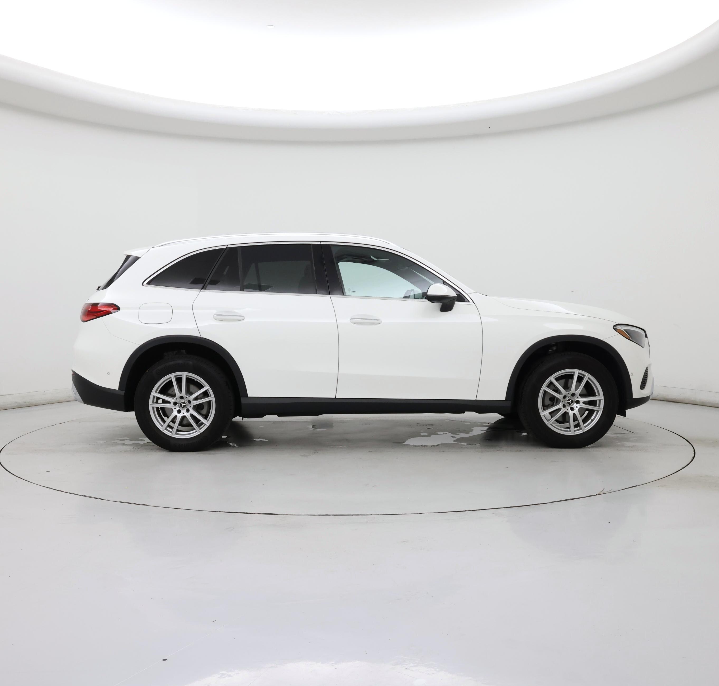 Thumbnail: 2023 Mercedes-Benz GLC - 7