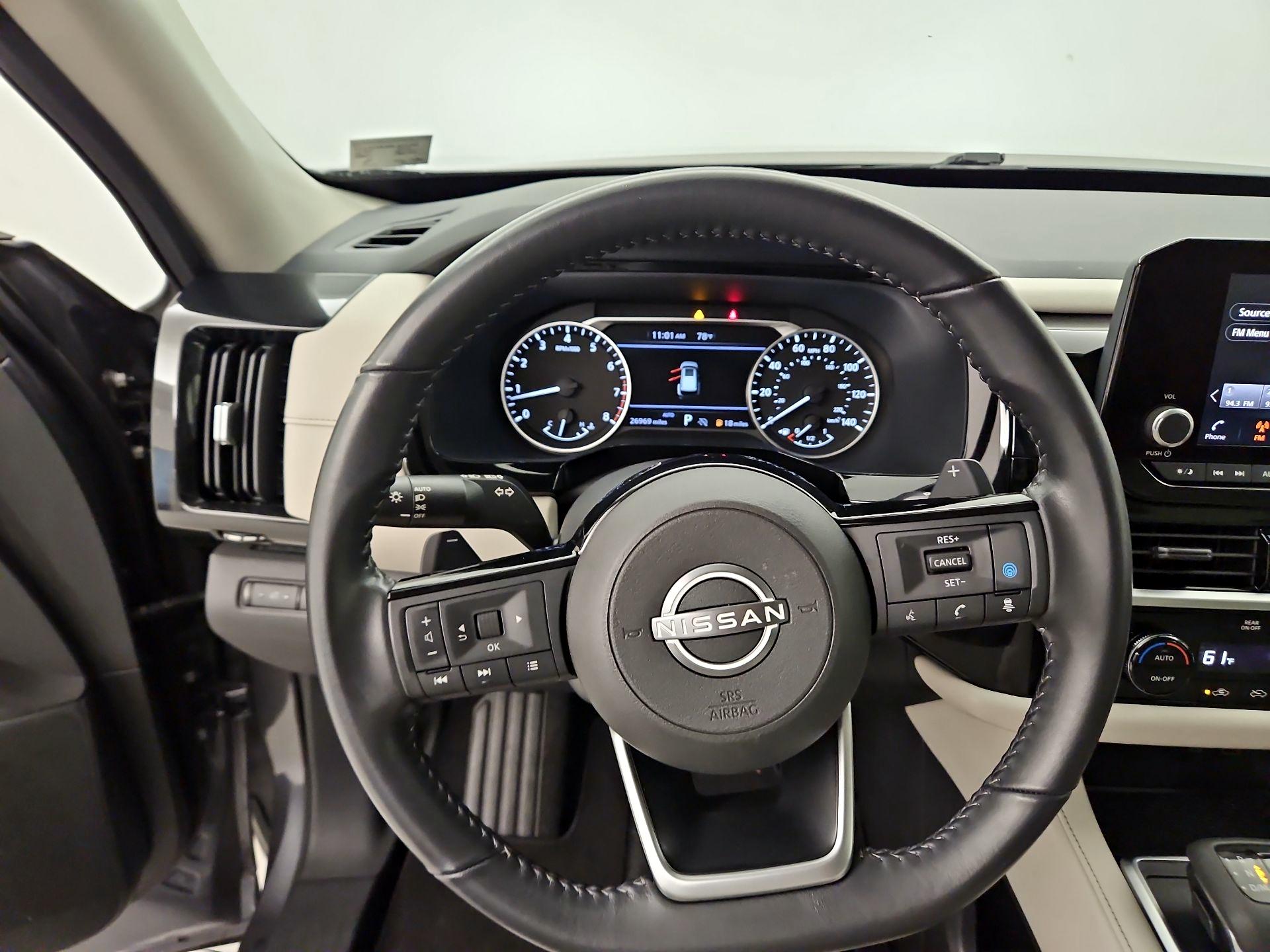 Thumbnail: 2022 Nissan Pathfinder - 10