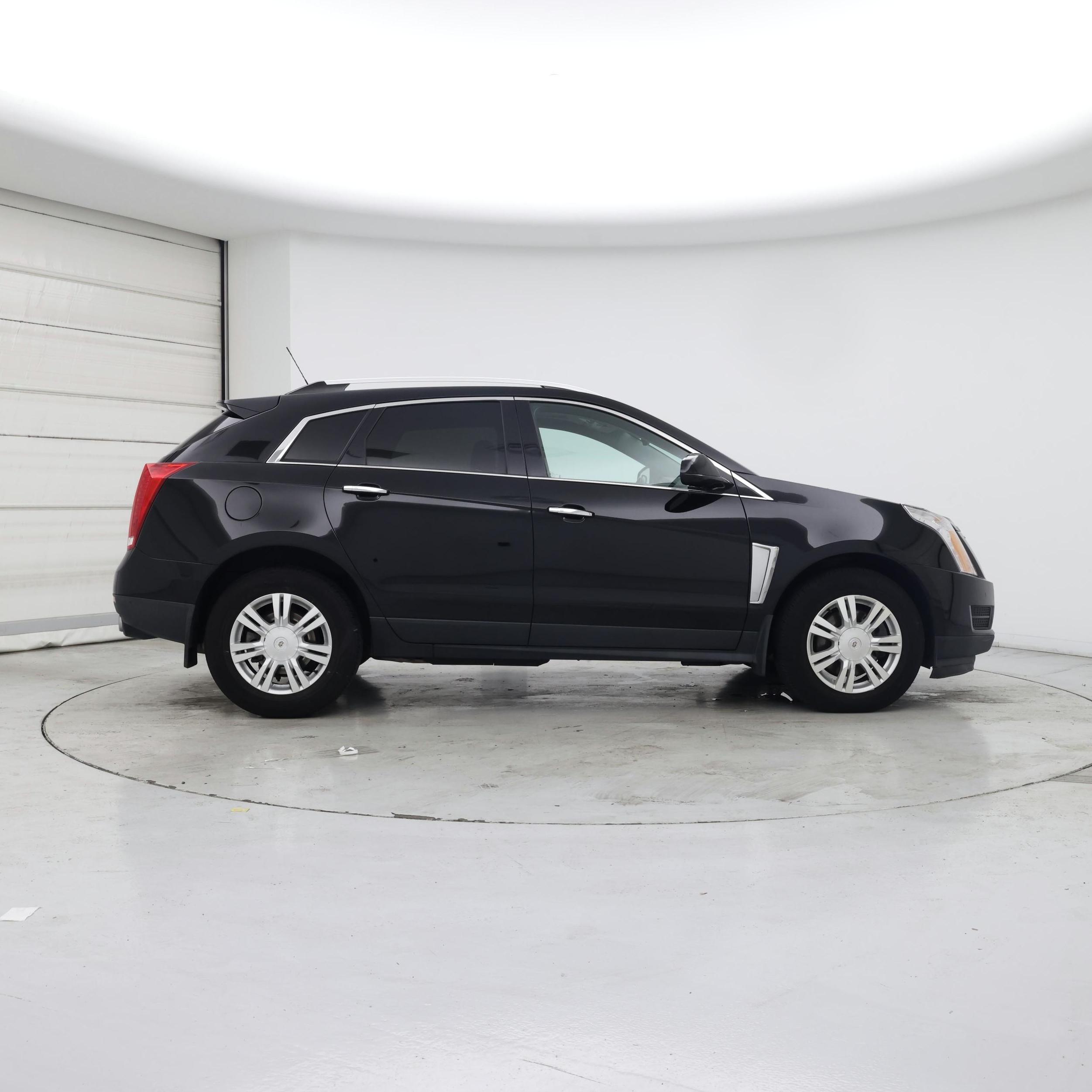 Thumbnail: 2016 Cadillac SRX - 7