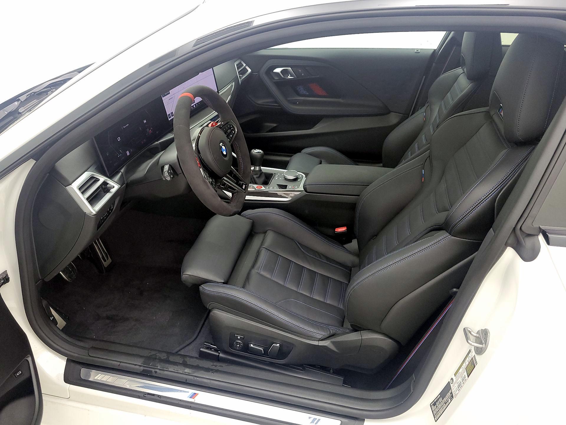 Thumbnail: 2025 BMW M2 - 11