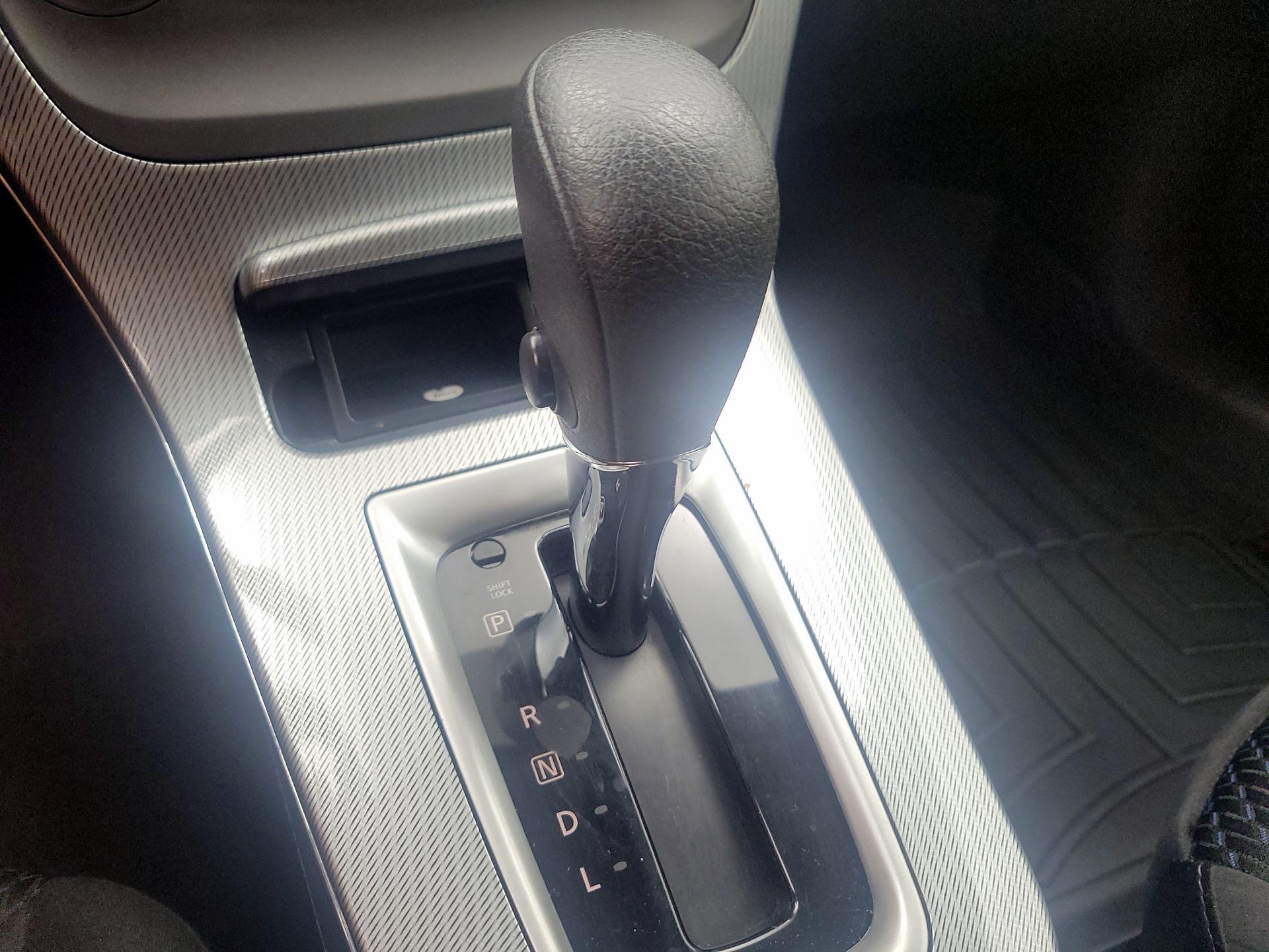 Thumbnail: 2014 Nissan Sentra - 17