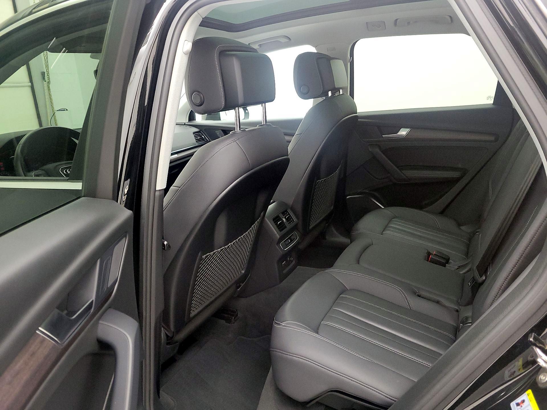 Thumbnail: 2021 Audi Q5 - 20