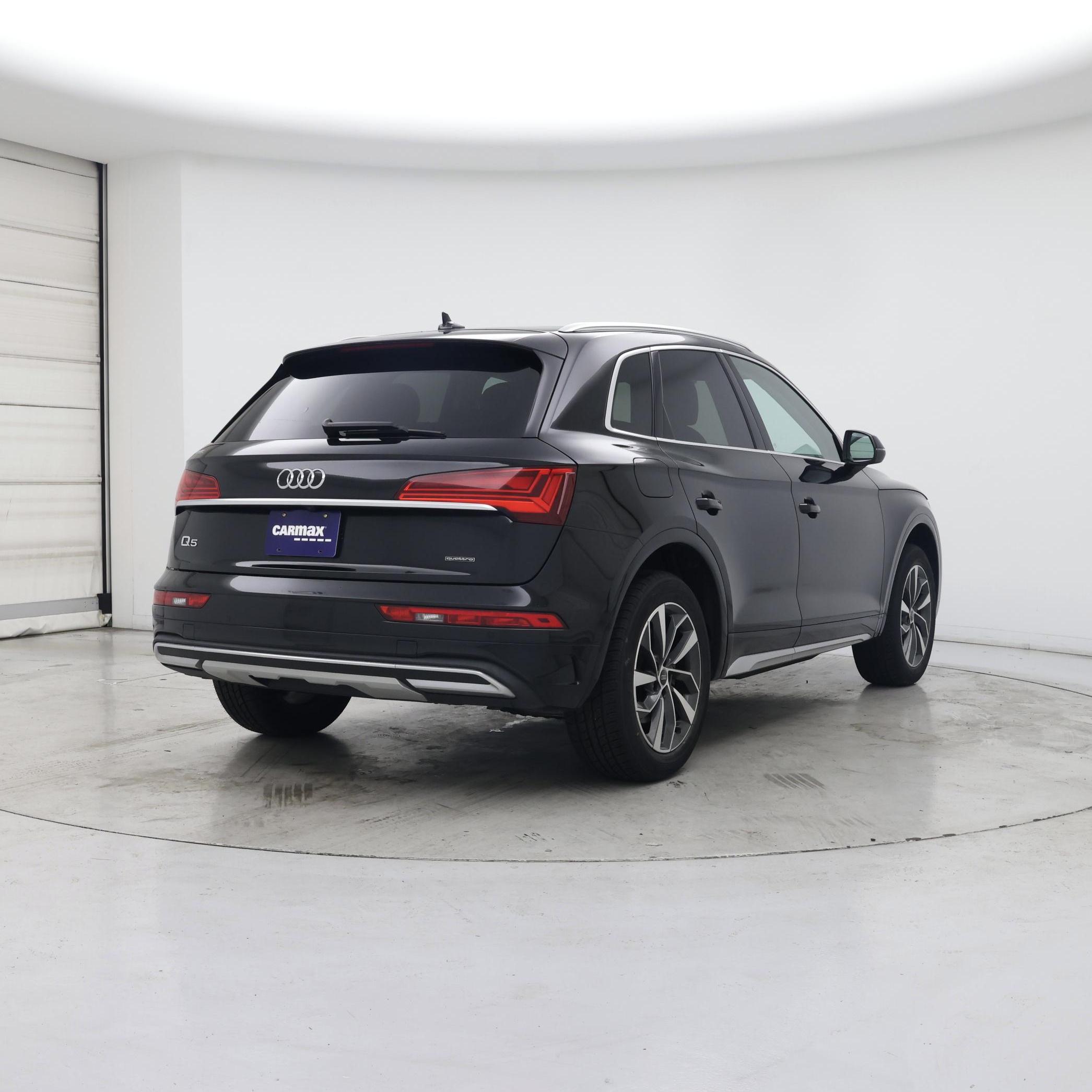 Thumbnail: 2021 Audi Q5 - 8
