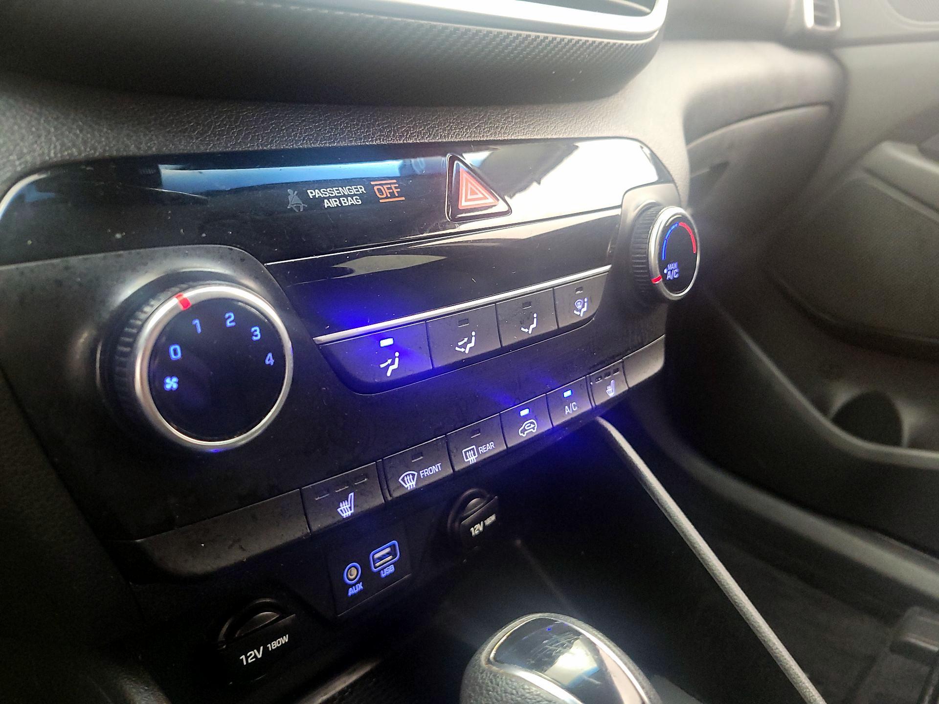Thumbnail: 2019 Hyundai Tucson - 16