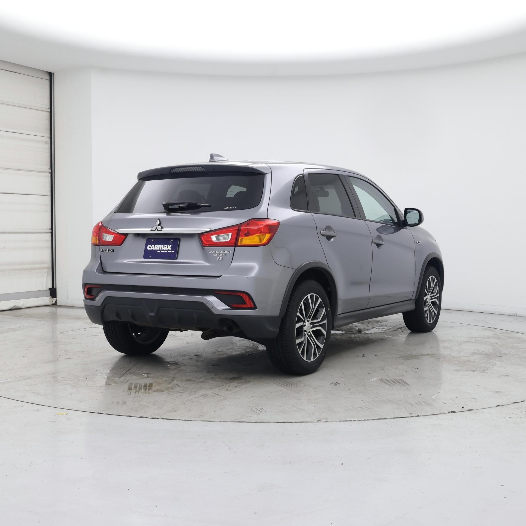 Thumbnail: 2018 Mitsubishi Outlander Sport - 8