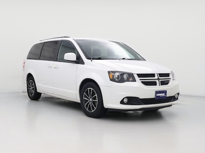 White 2018 Dodge Grand Caravan GT