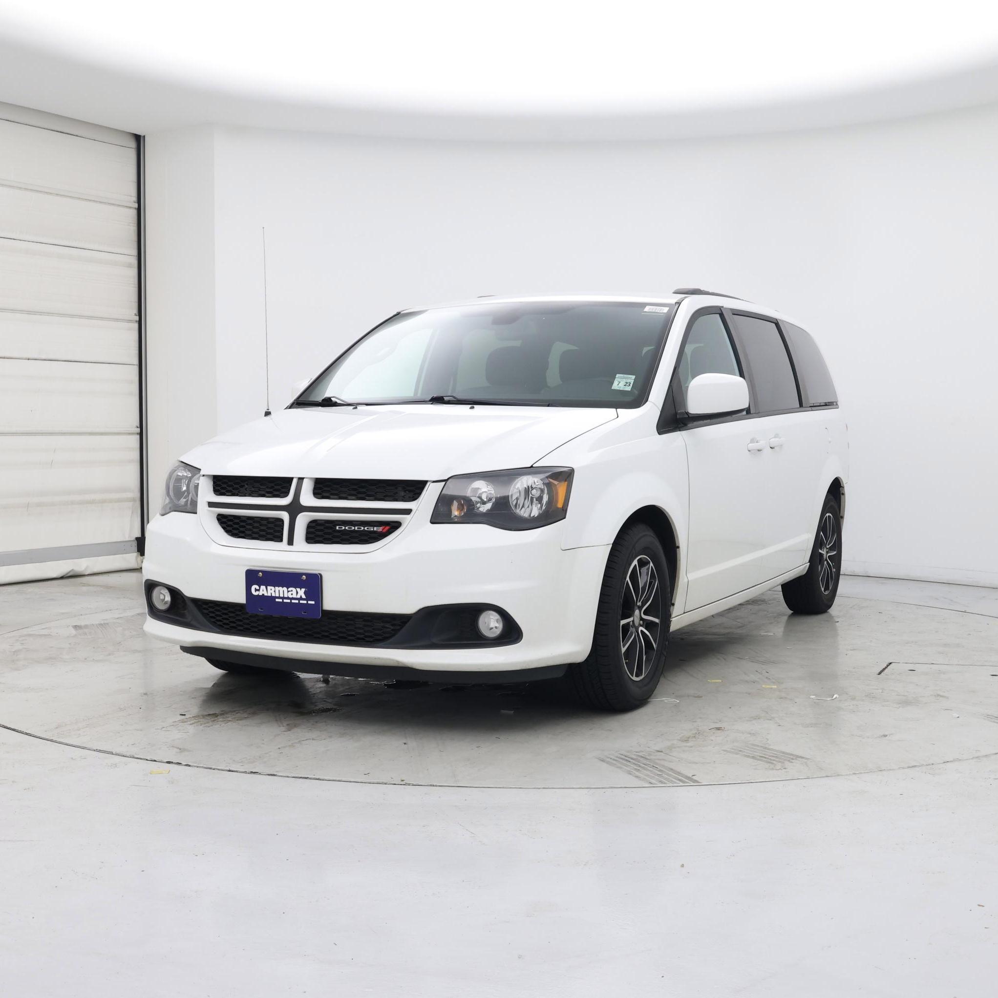 Thumbnail: 2018 Dodge Grand Caravan - 4
