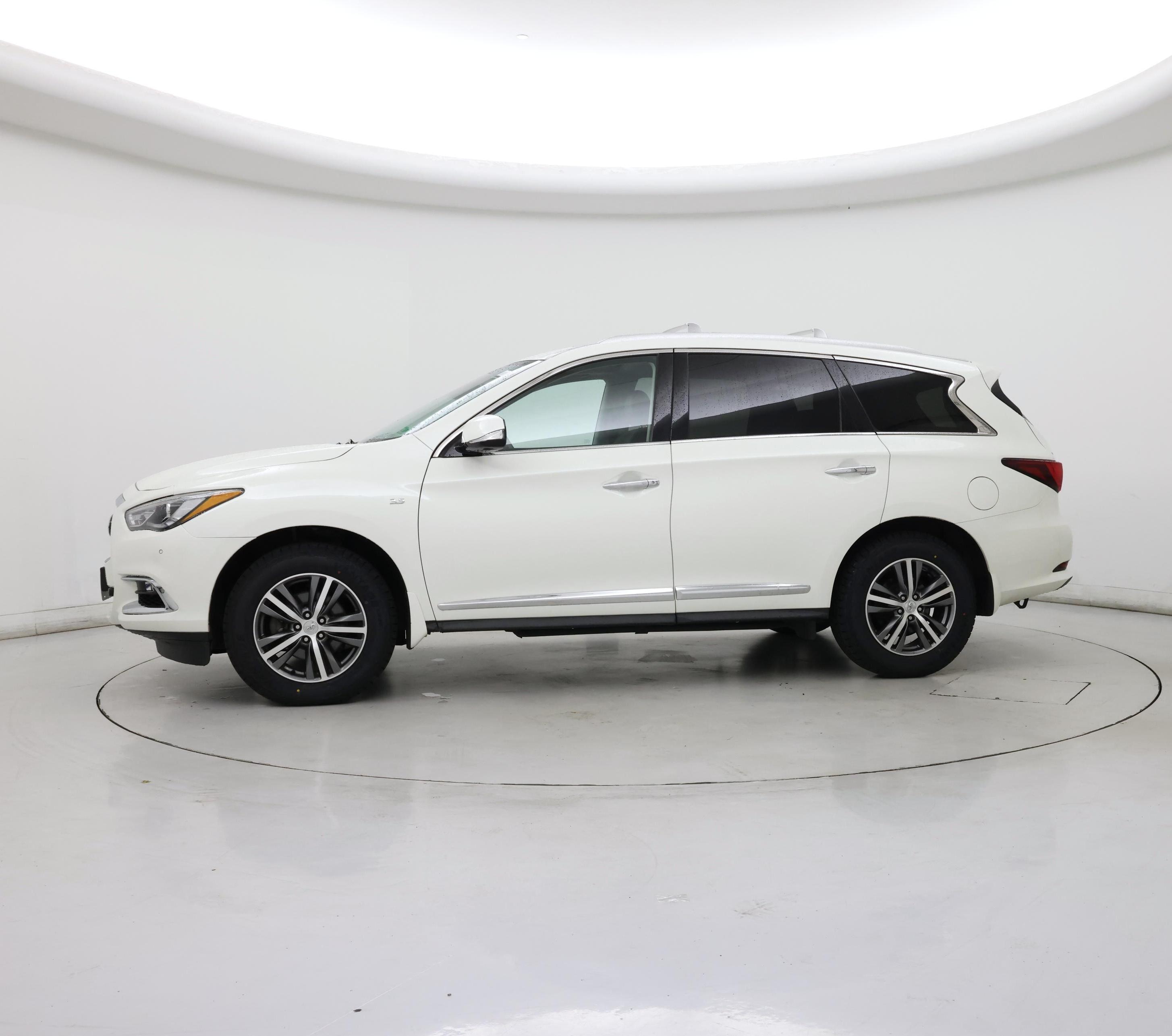 Thumbnail: 2020 INFINITI QX60 - 3