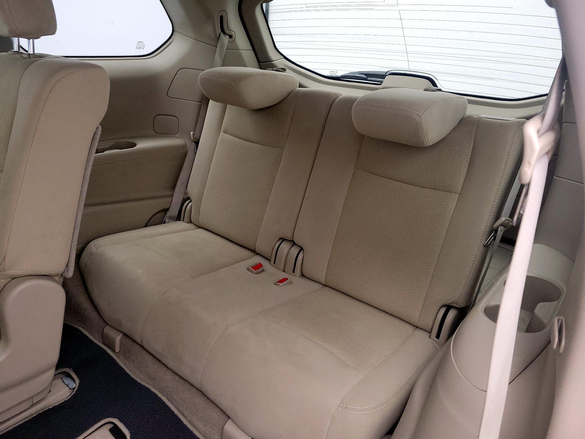 Thumbnail: 2015 Nissan Pathfinder - 19
