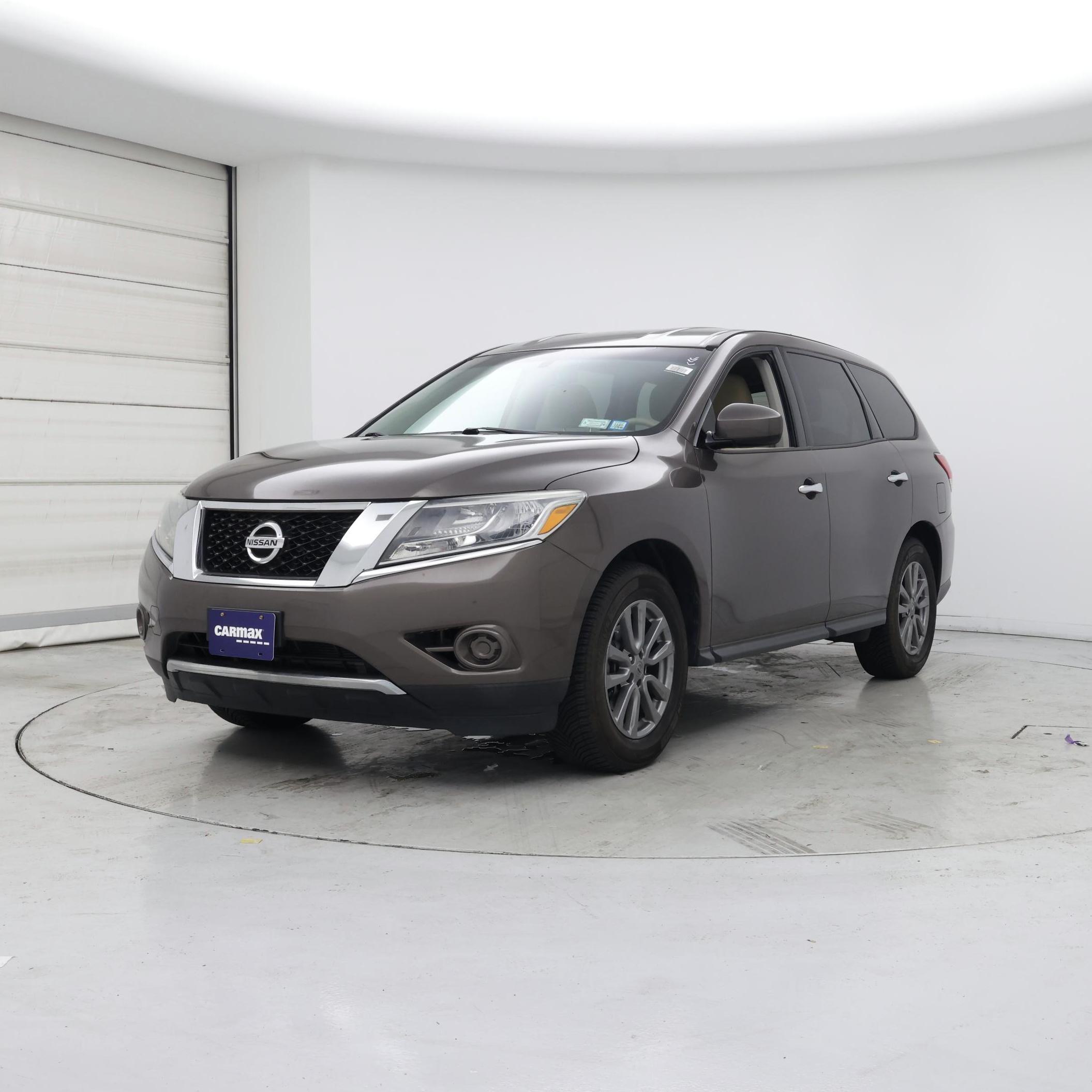 Thumbnail: 2015 Nissan Pathfinder - 4