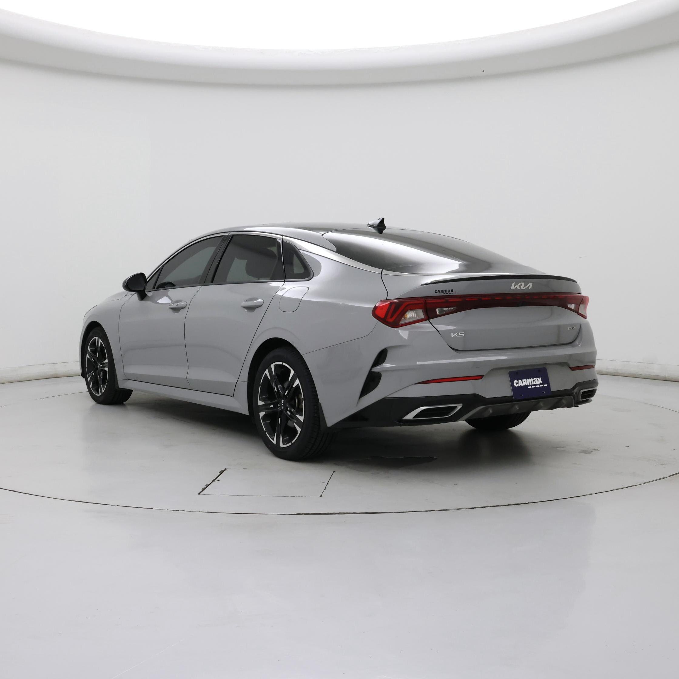 Thumbnail: 2023 Kia K5 - 2