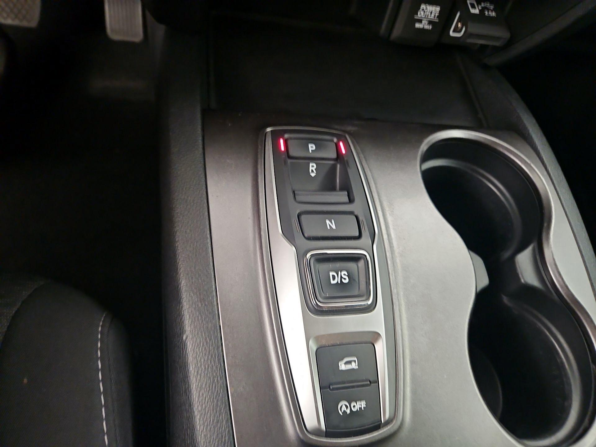 Thumbnail: 2021 Honda Passport - 17