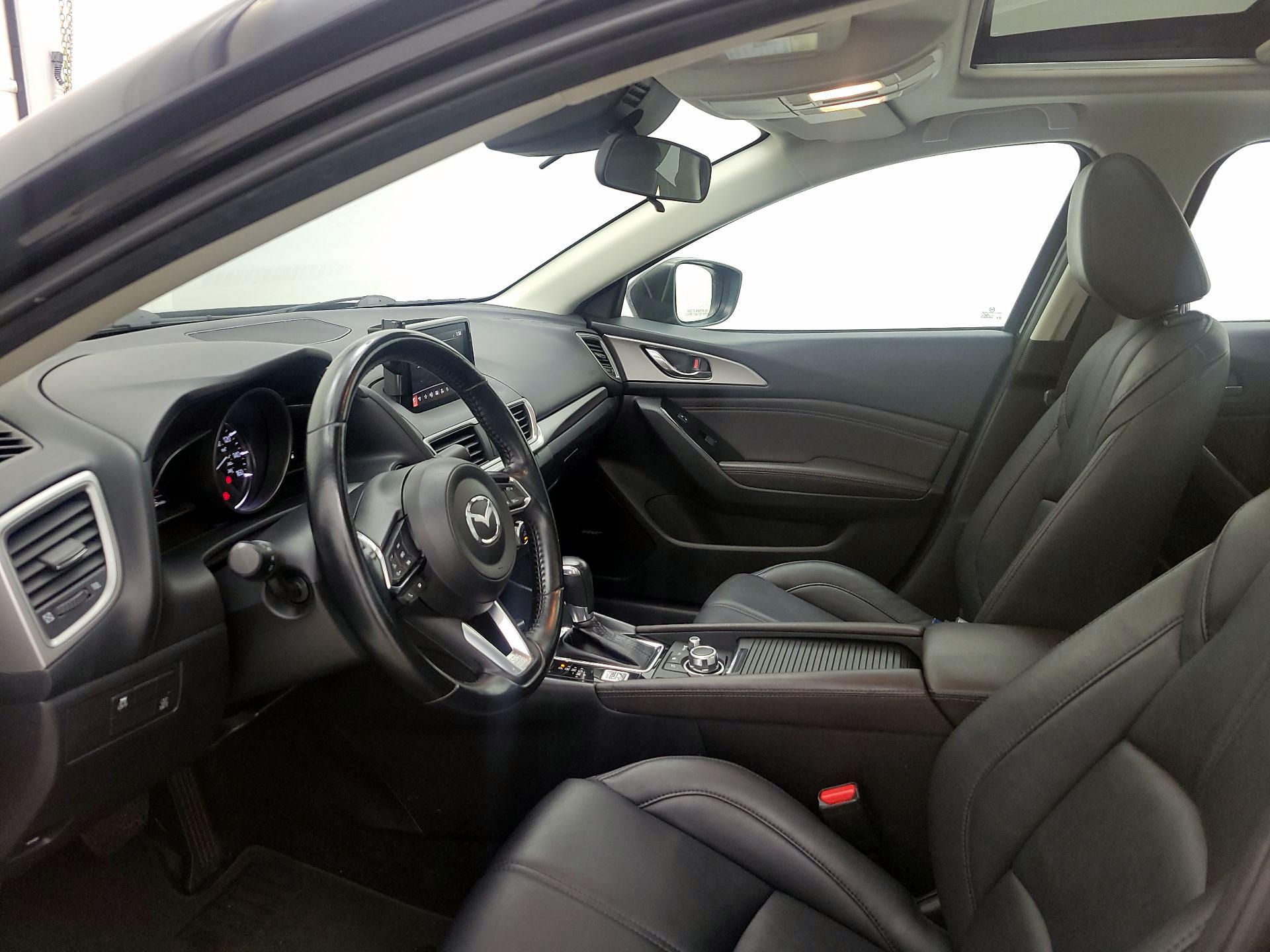 Thumbnail: 2018 Mazda Mazda3 - 11