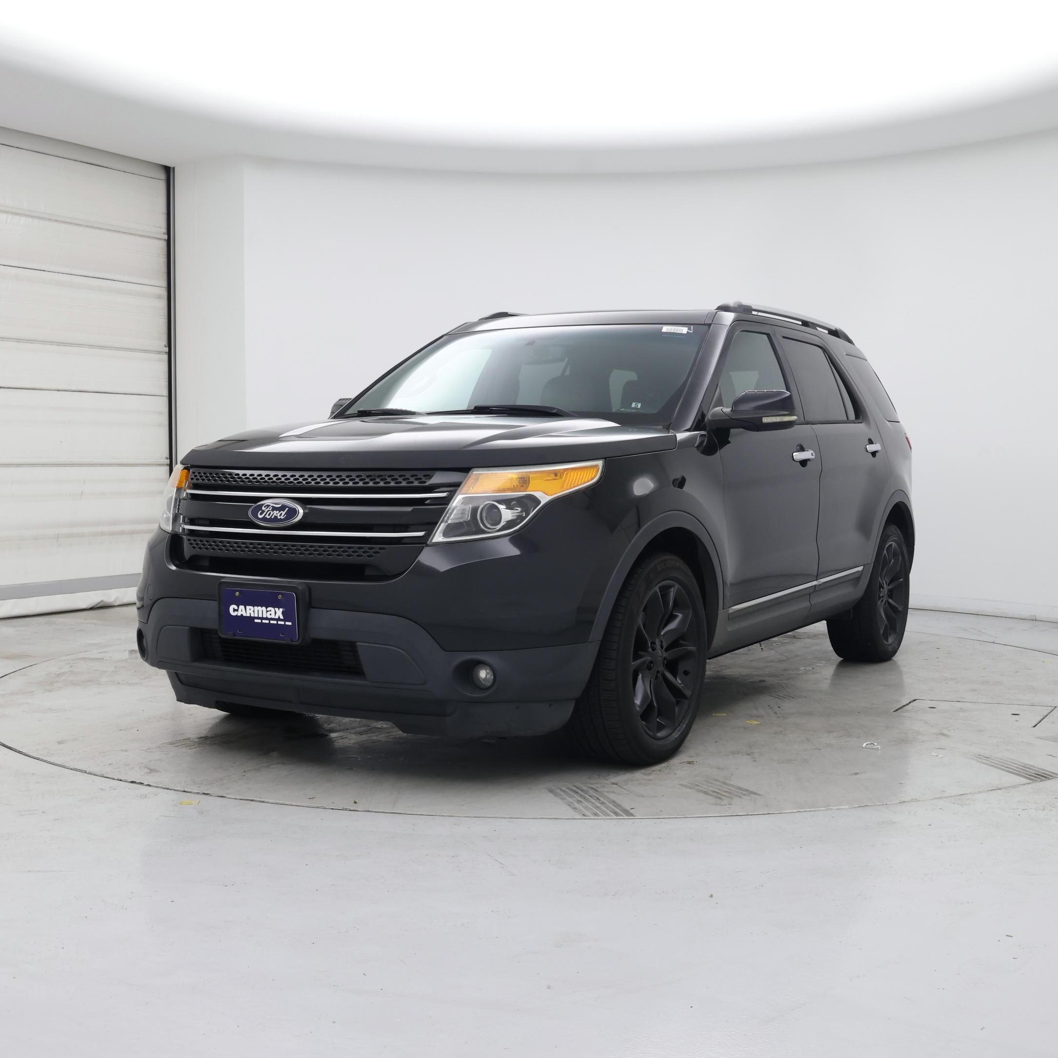 Thumbnail: 2013 Ford Explorer - 4