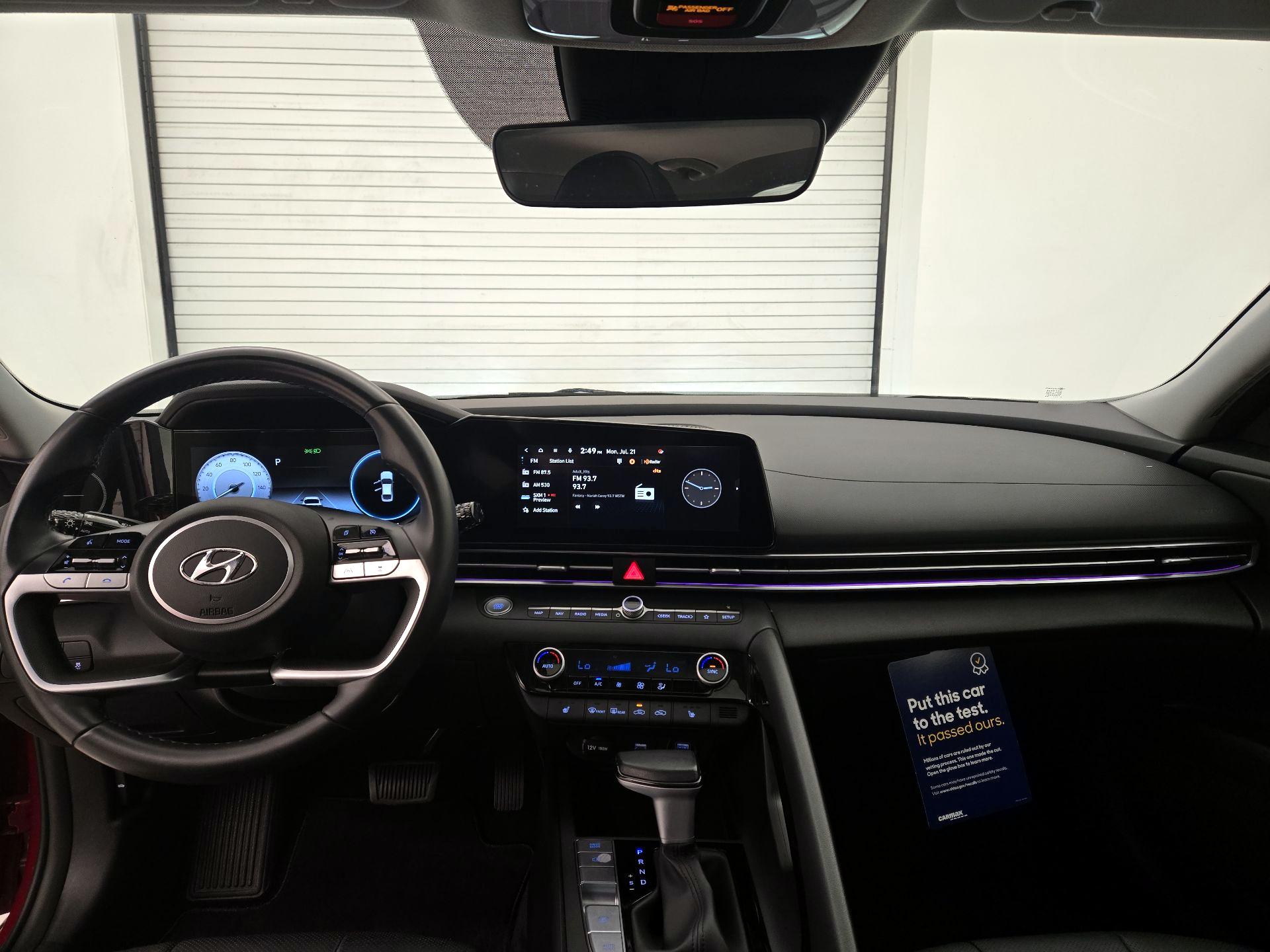 Thumbnail: 2022 Hyundai Elantra - 9