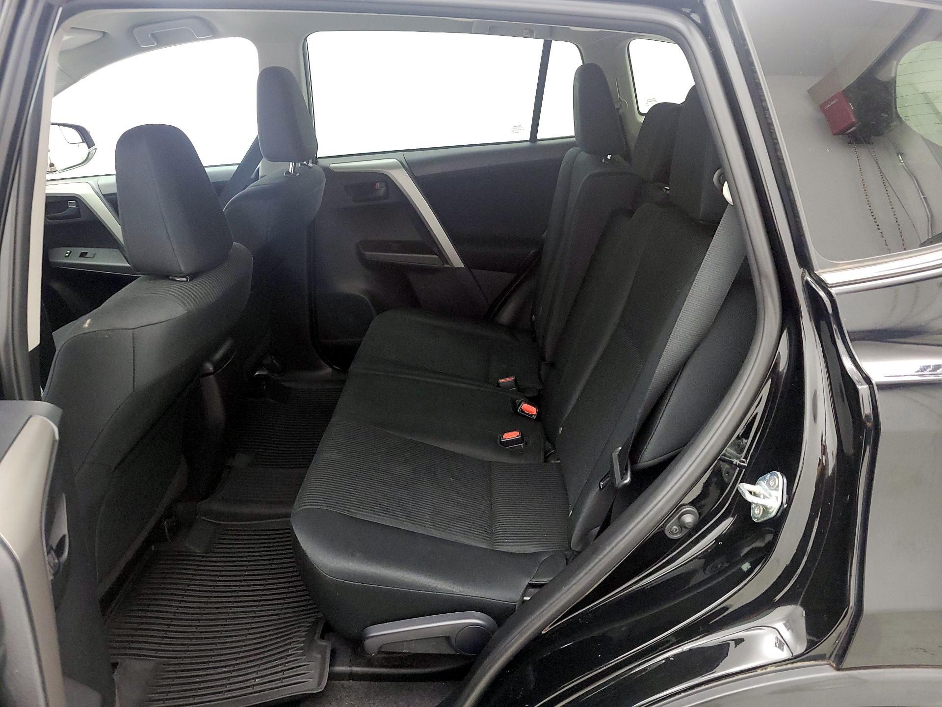 Thumbnail: 2017 Toyota RAV4 - 19