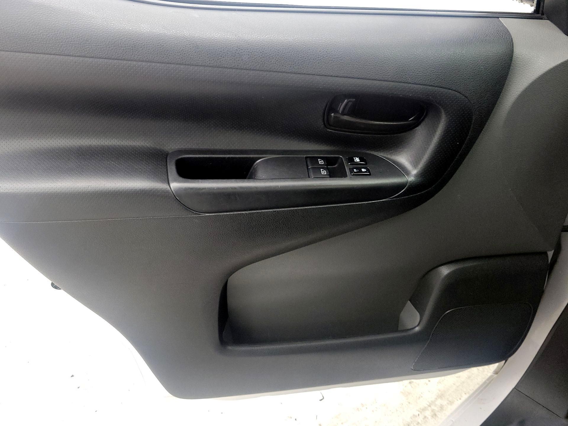 Thumbnail: 2019 Nissan NV200 - 12