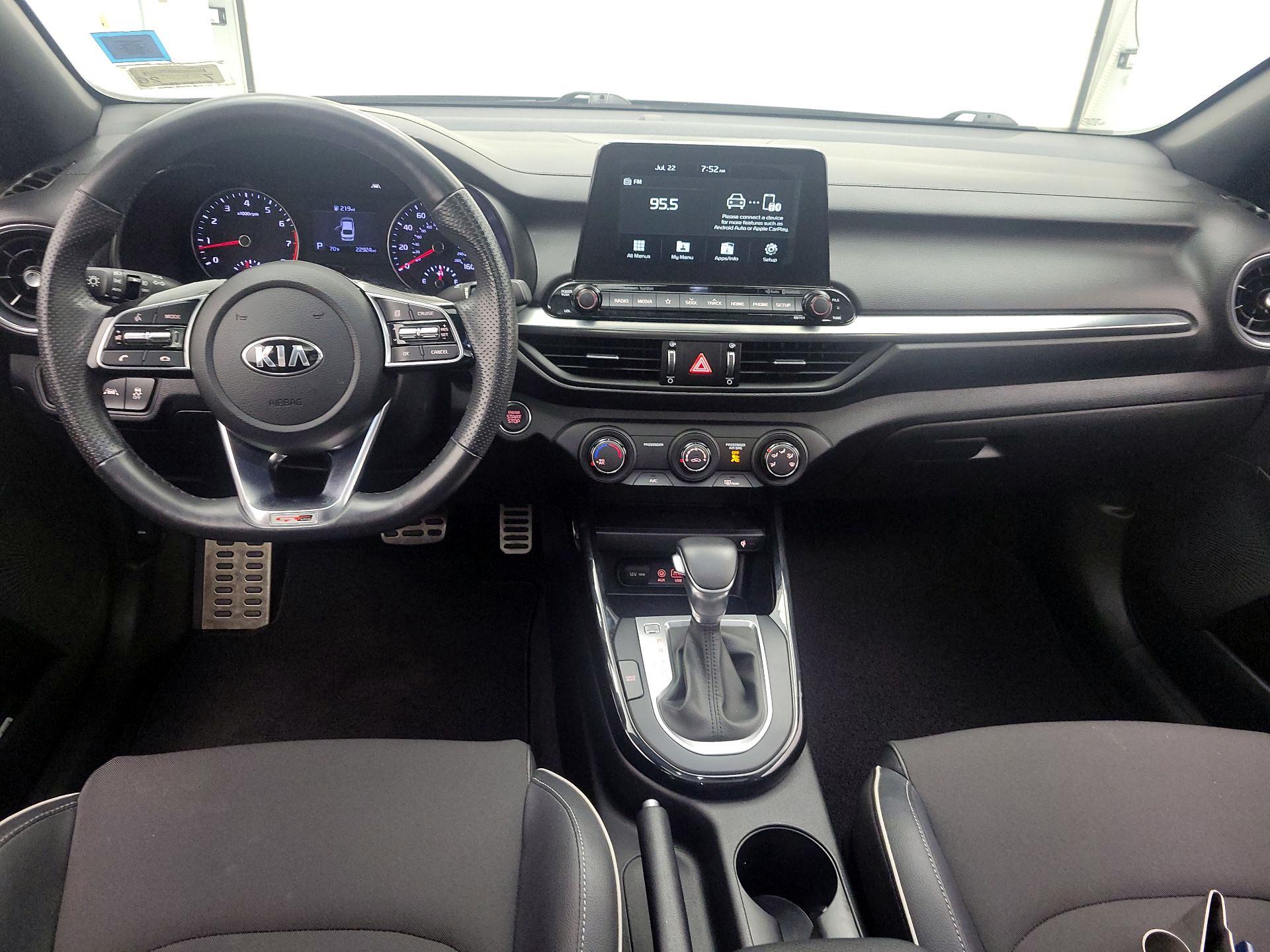 Thumbnail: 2020 Kia Forte - 9