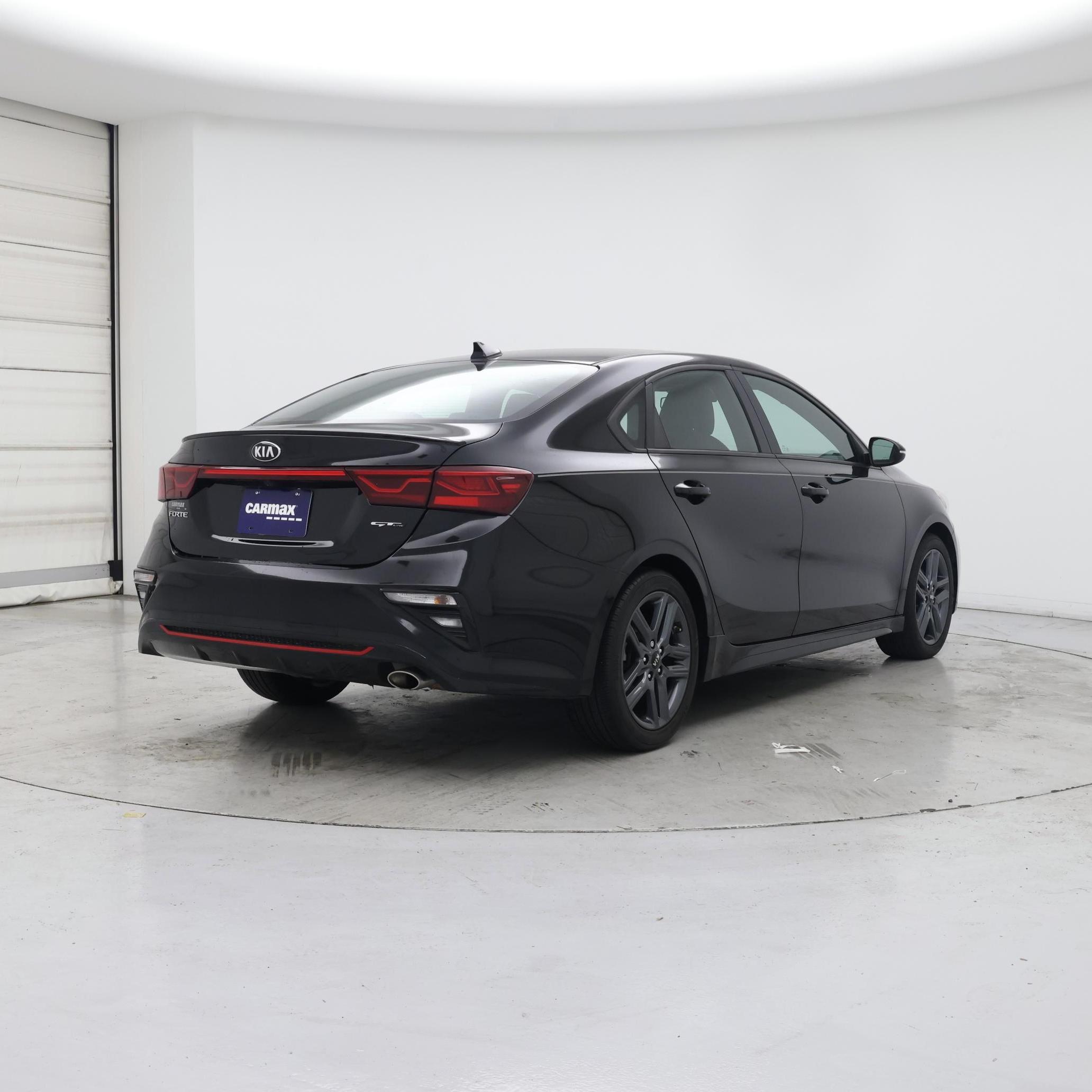 Thumbnail: 2020 Kia Forte - 8