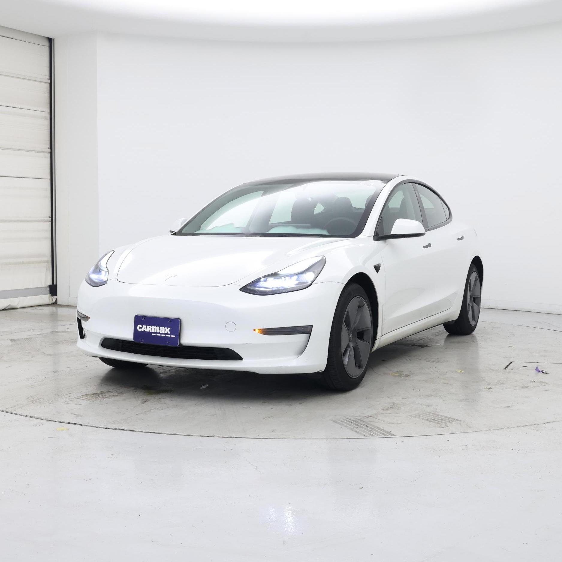 Thumbnail: 2023 Tesla Model 3 - 4