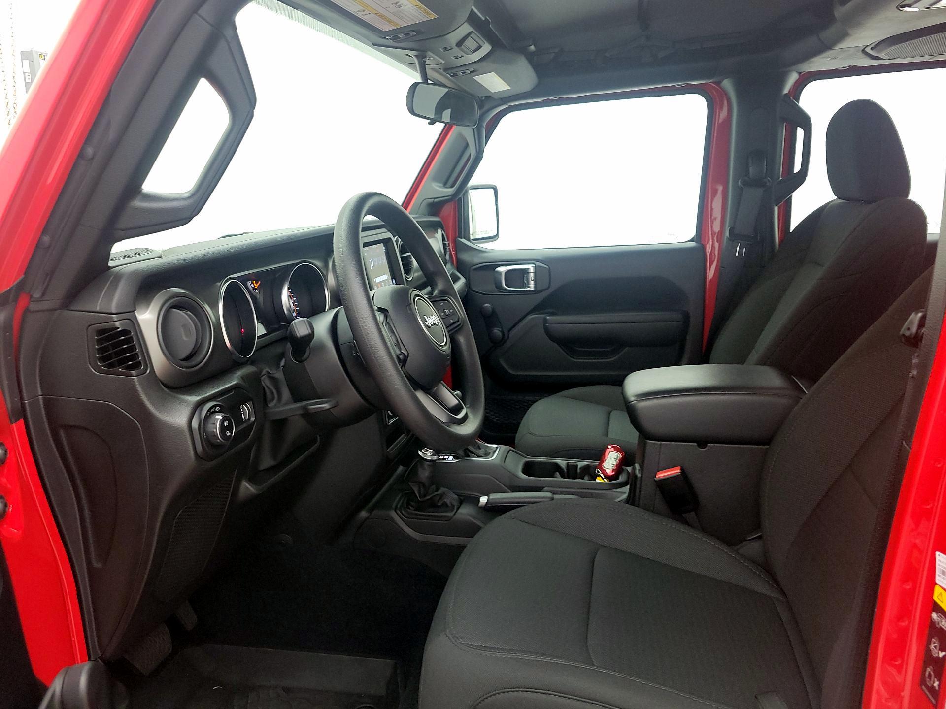 Thumbnail: 2023 Jeep Gladiator - 11